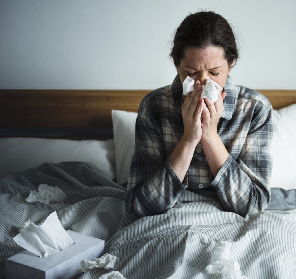 Bird flu symptoms are similar to cold